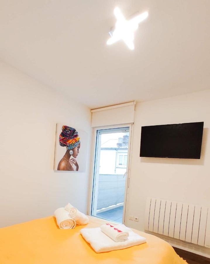 T3 Au Centre Ville Avec Balcon, Parking Gratuit Quimper Exterior foto